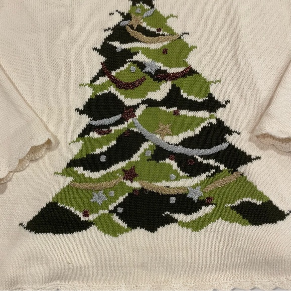 Vintage cream Christmas tree Grannycore coastal grandma scallop neck sweater 🎄 - Picture 7 of 8